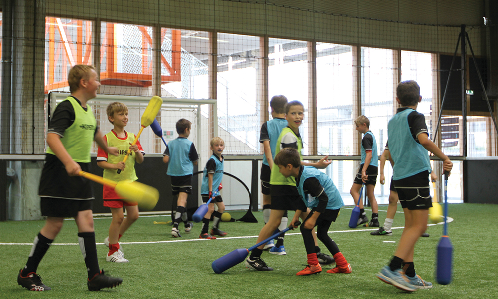 animations-sportives-bouncer-ball-allan-crofft-02 animation sportive