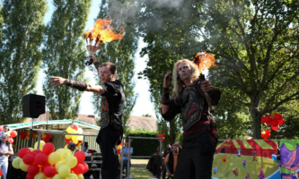 spectacle-flamboyant-01